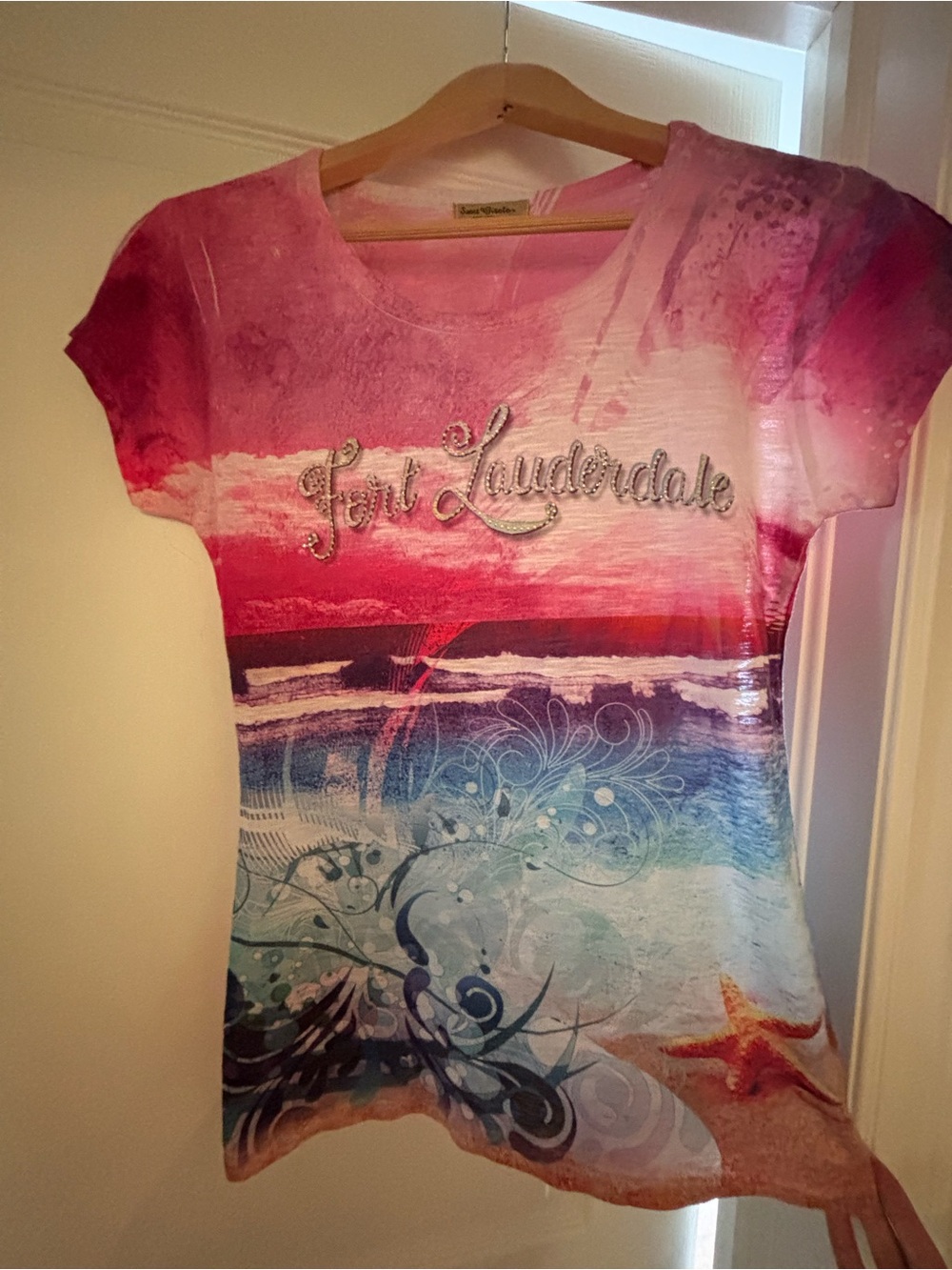Girls' Pink Ombre Beach Graphic Tee